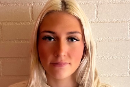 Square facetune 18 12 2023 10 25 42