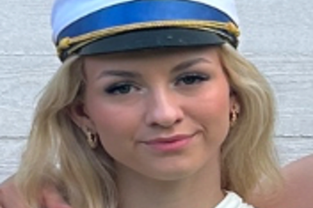 Square sk%c3%a6rmbillede 2024 07 15 kl. 02.11.05