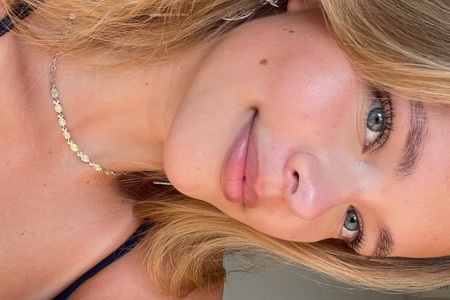 Square 7716fa08 8b1b 441b 80da c8ac8503b14f